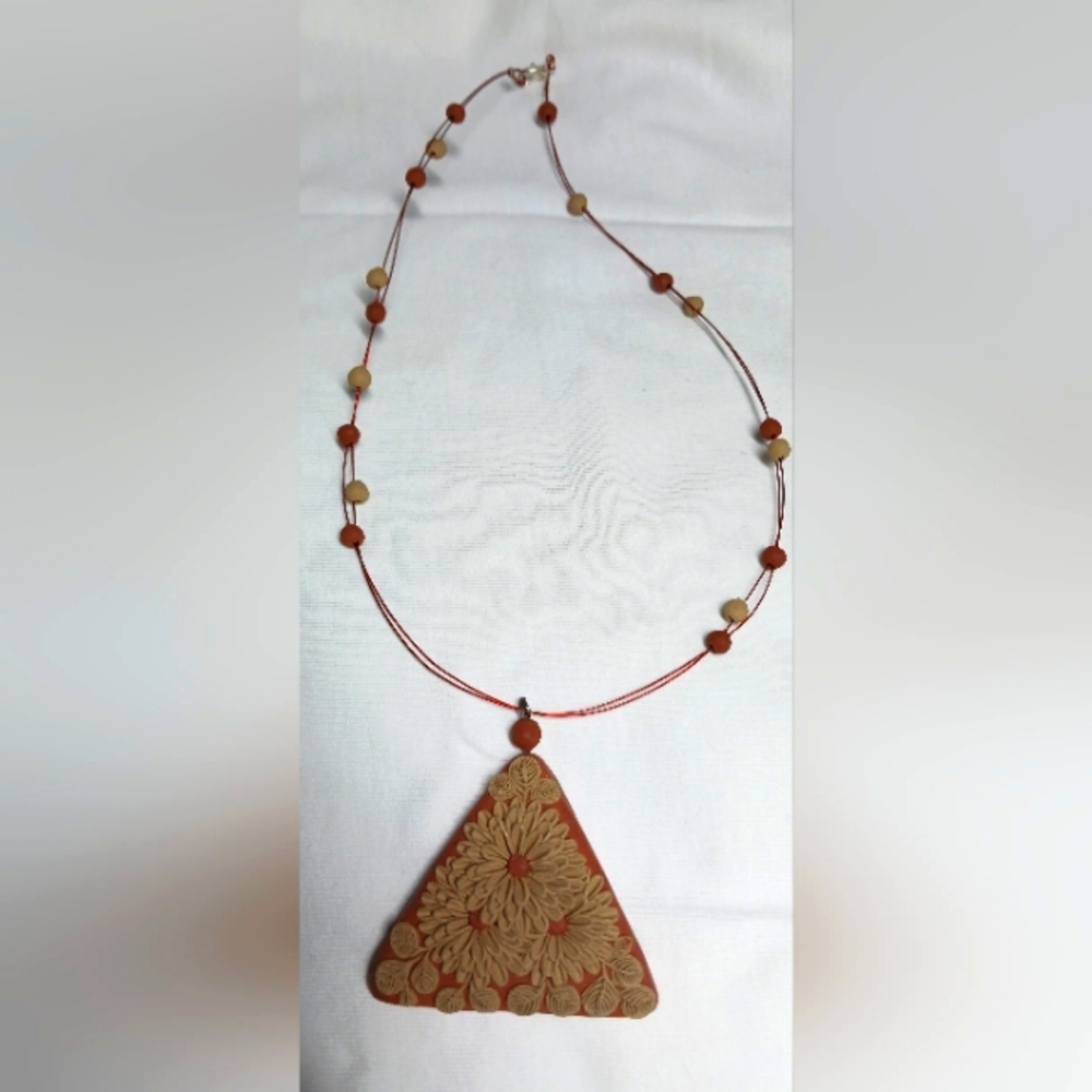 Signed Velasco Bay ceramic necklace